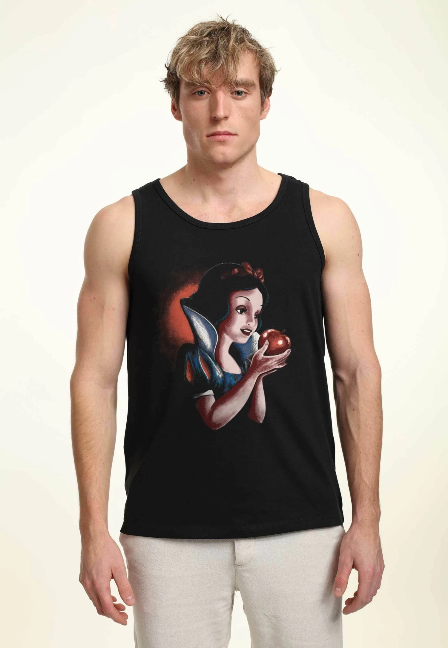 Disney Princesses Deep StareTopBlack Uomo T-shirt E Polo H3A22O16B-Q11 1 Disney Princesses Deep StareTopBlack Uomo T-shirt E Polo H3A22O16B-Q11