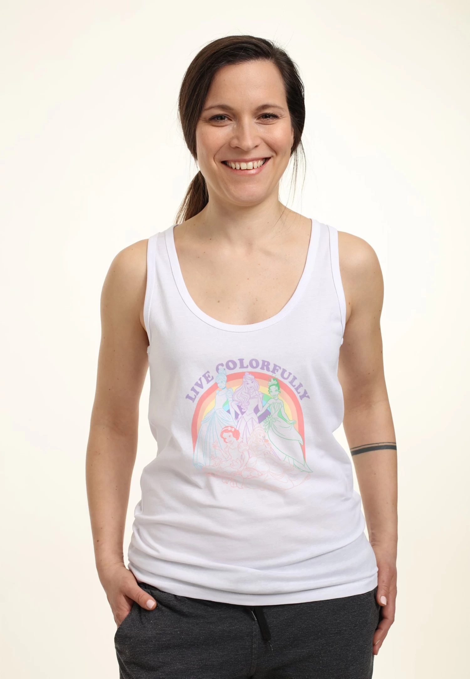 Disney Princesses Rainbow PrincessTopWhite Donna T-shirt E Top H3A21D76B-A11 3 Disney Princesses Rainbow PrincessTopWhite Donna T-shirt E Top H3A21D76B-A11 - immagine 3