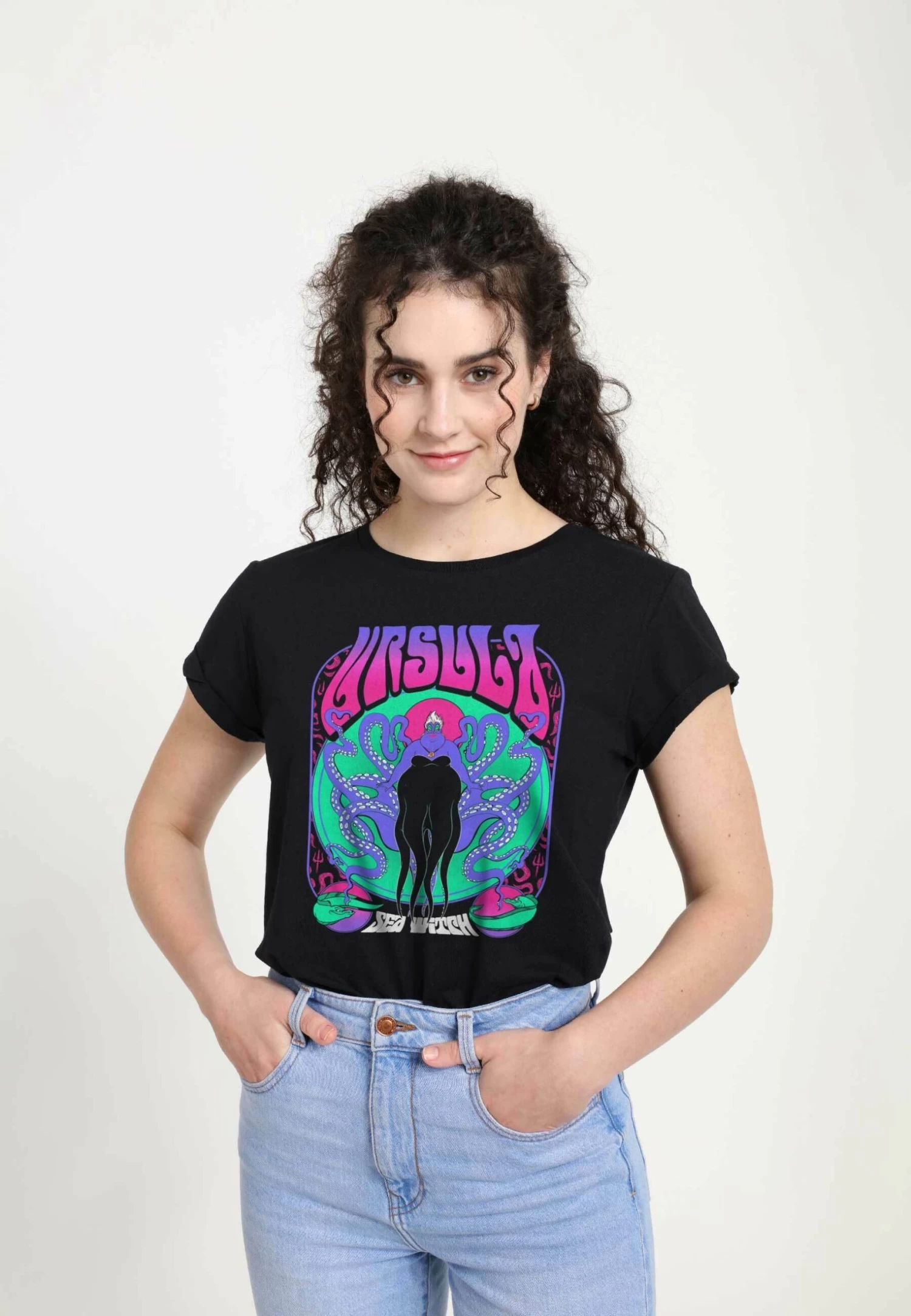 Disney Villains Ursula GigT-Shirt Con StampaBlack Donna T-shirt E Top H3A21D14D-Q11 4 Disney Villains Ursula GigT-Shirt Con StampaBlack Donna T-shirt E Top H3A21D14D-Q11 - immagine 4